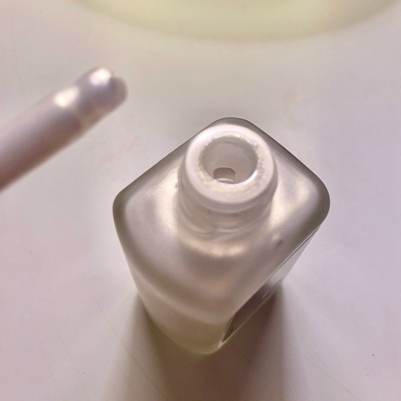 HY-GEN Energising & Hydrating Skinglass Primer Serum NWOB - Picture 3 of 4